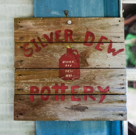 Silver Dew Pottery Sign