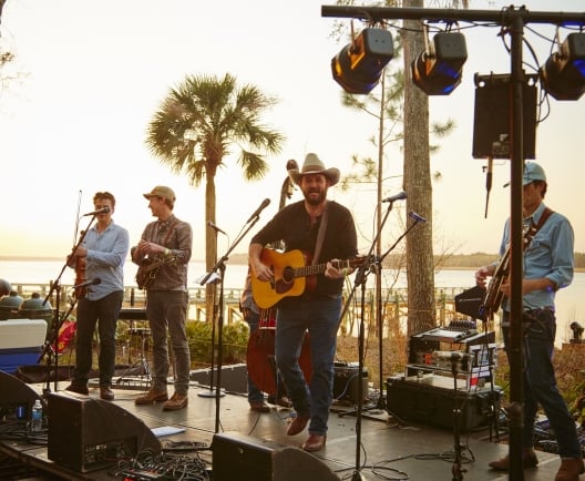outdoor live music