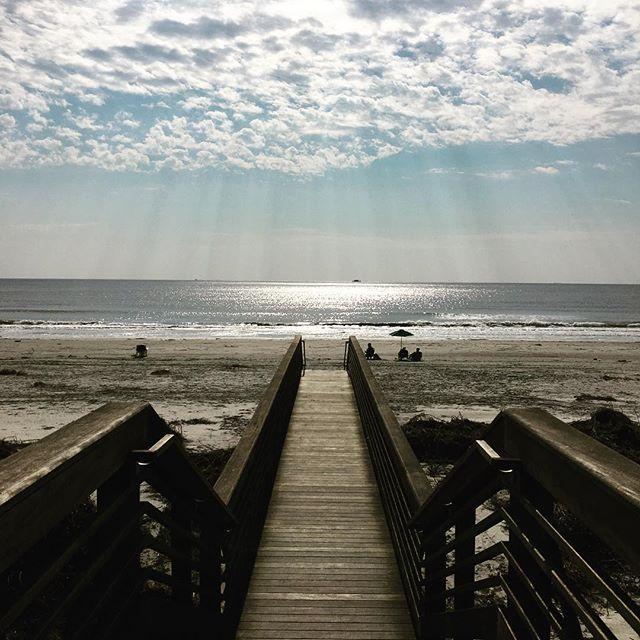 walk way to beach
