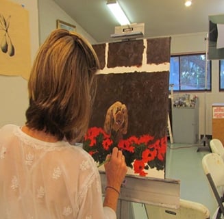 woman painting