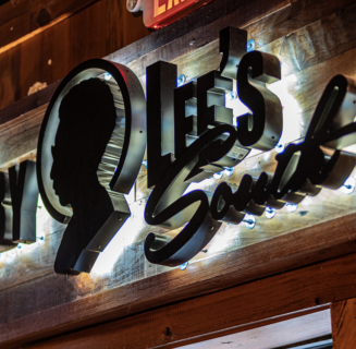 restaurant exterior - ruby lee's