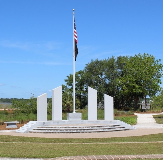 Veterans' Memorial at Shelter Cove Community Park