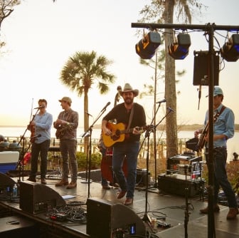 outdoor live music