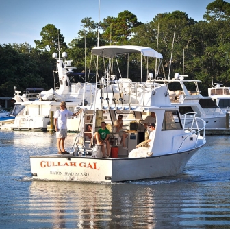 6-for-5 Fishing Charter Special at Shelter Cove Marina