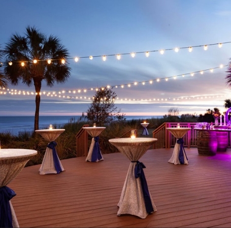 outdoor wedding reception setup
