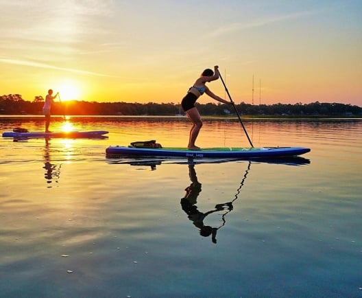 paddle board
