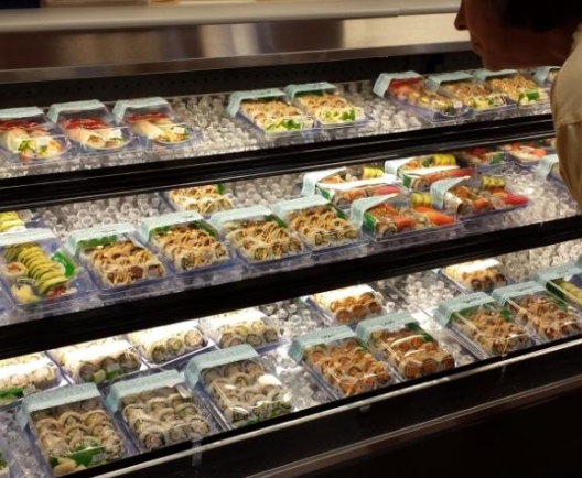 sushi display