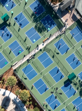 overhead view of tennis courrts