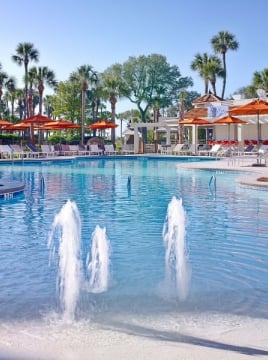 sonesta-resort-hhi-zero-entry-pool-resized.jpg