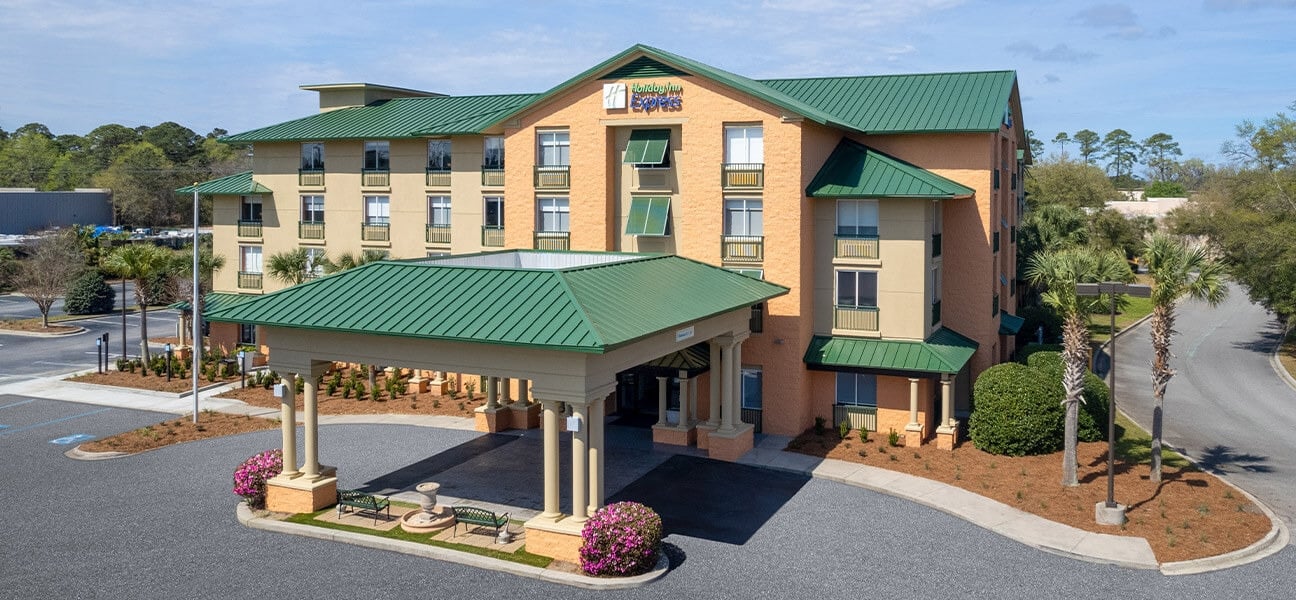 holiday-inn-express-suites-bluffton
