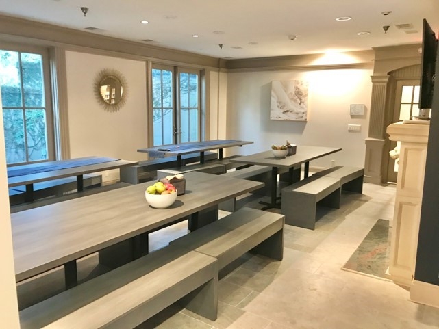 Britelife table room